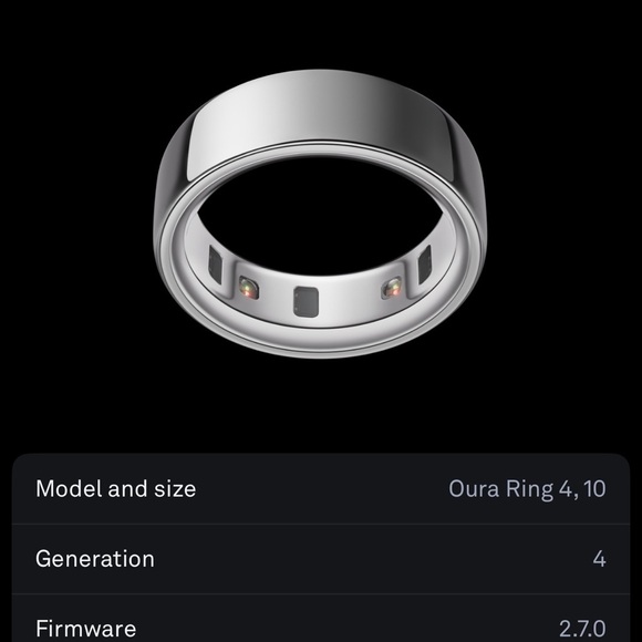 Oura Ring with Charger - Picture 3 of 4
